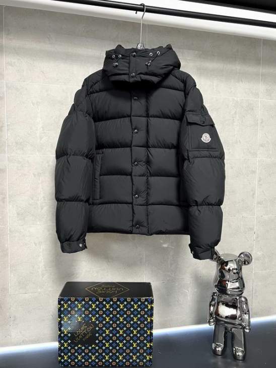 Picture of Moncler Down Jackets _SKUMonclersz1-5xetr32836738